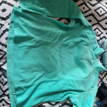 Lot de polaires femme quechua neufs jamais portés vert menthe et gris moucheté abricott
