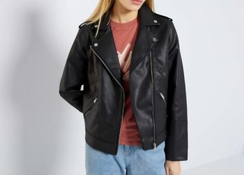 Veste en cuire neuf taille s 