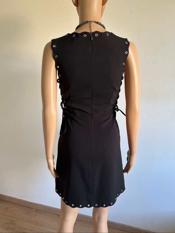 Robe noire sans manches Morgan taille 36 bon état (avec défaut) - photo numéro 5