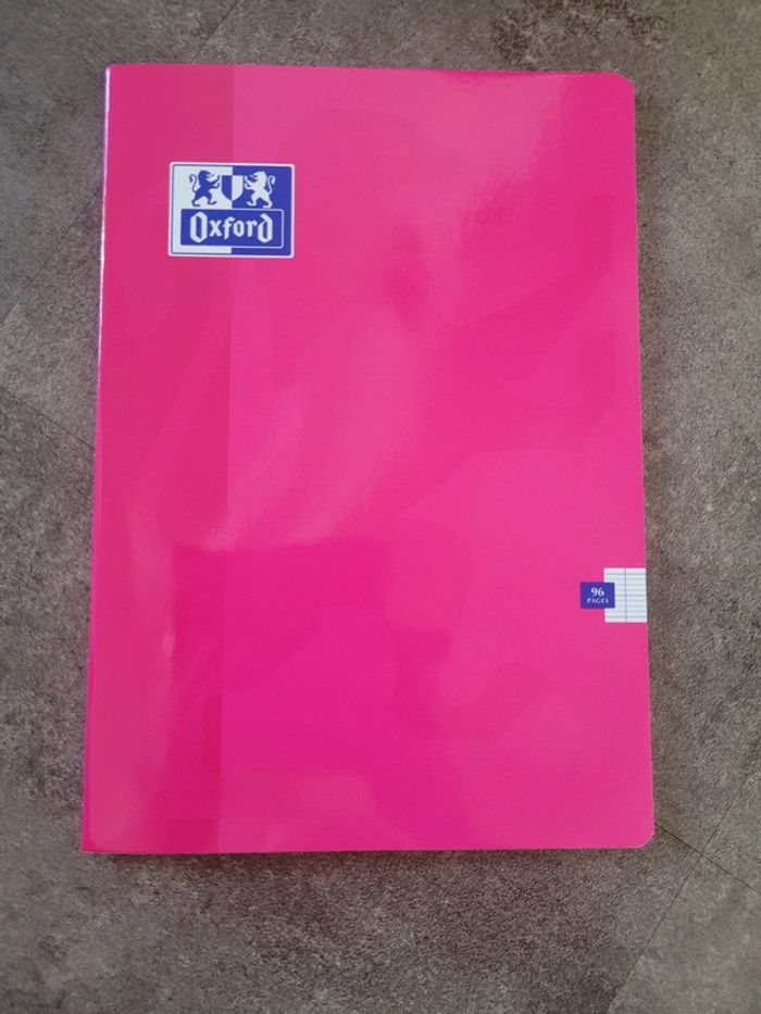Grand cahier grands carreaux 96 pages