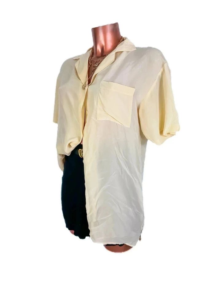 Magnifique chemise crème en soie