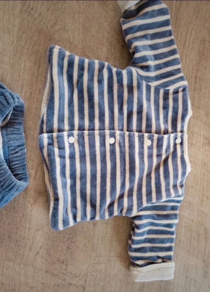 Pyjama 2 pièces bébé 1mois - photo numéro 5