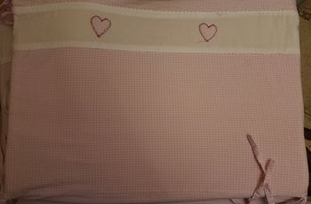 Tour de lit bébé fille