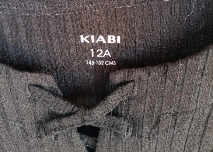 Haut fille Kiabi noir, 12 ans, très bon état - photo numéro 3