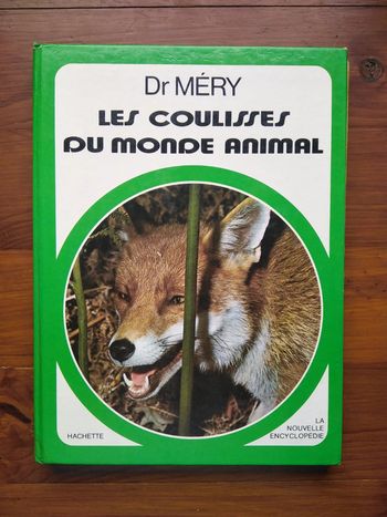 Livre Les coulisses du monde animal