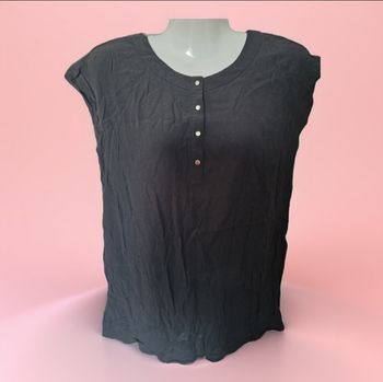 Joli haut léger sans manche à col mini-boutons argentés