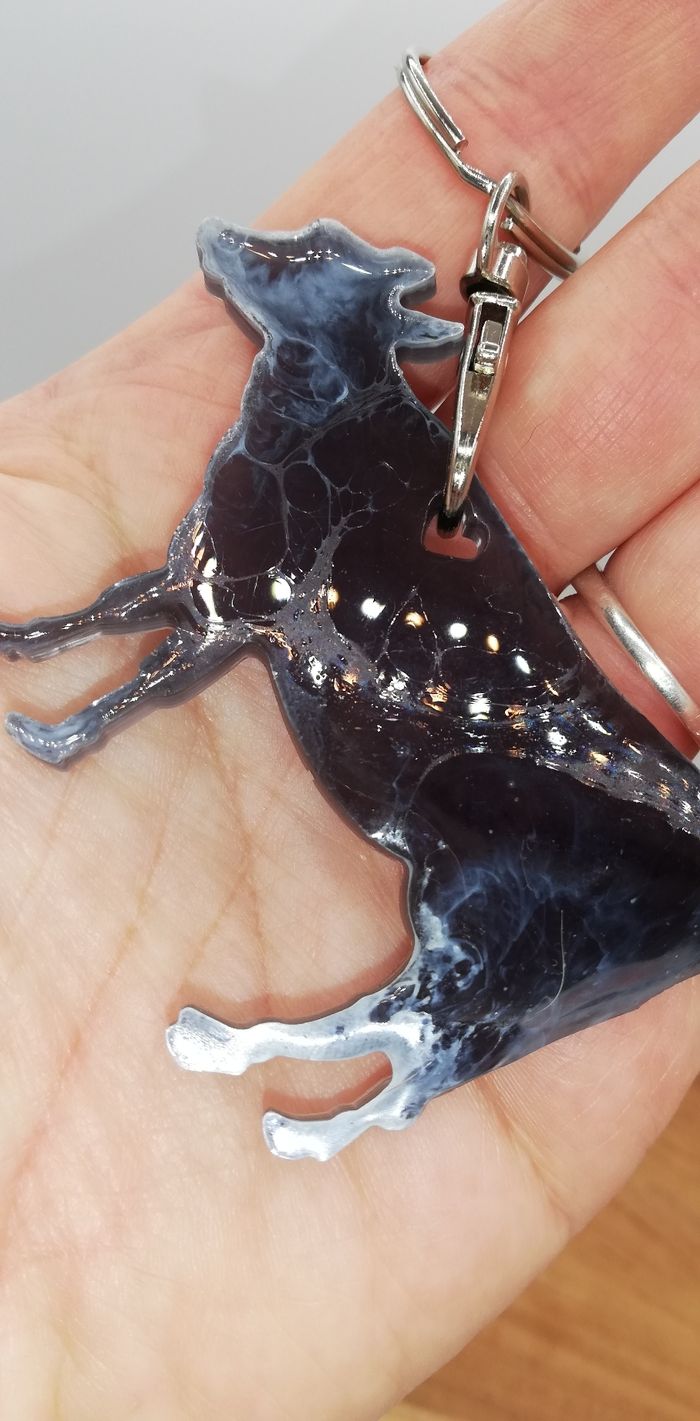 Porte-clef vache résine - photo numéro 3