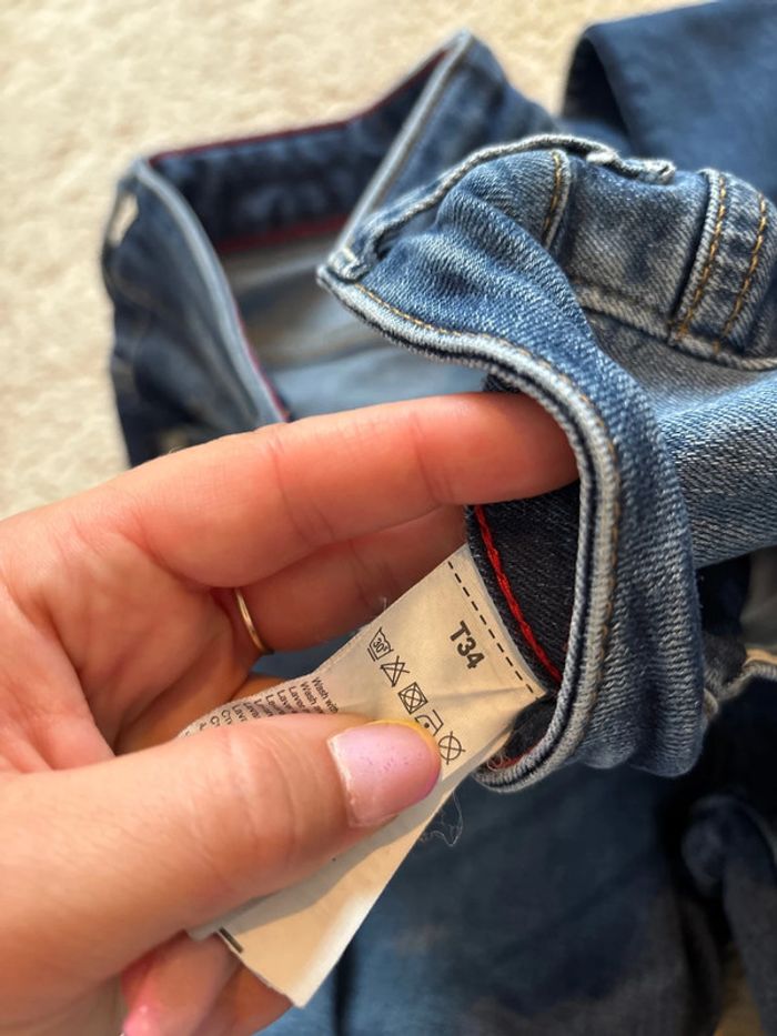 Jean à boutons taille 34 - photo numéro 4