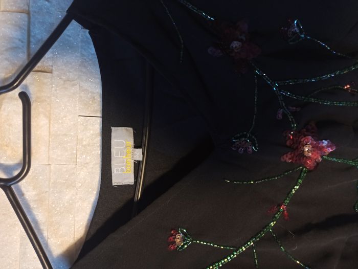 Blouse Noire avec Broderie Femme Taille 44 - photo numéro 3