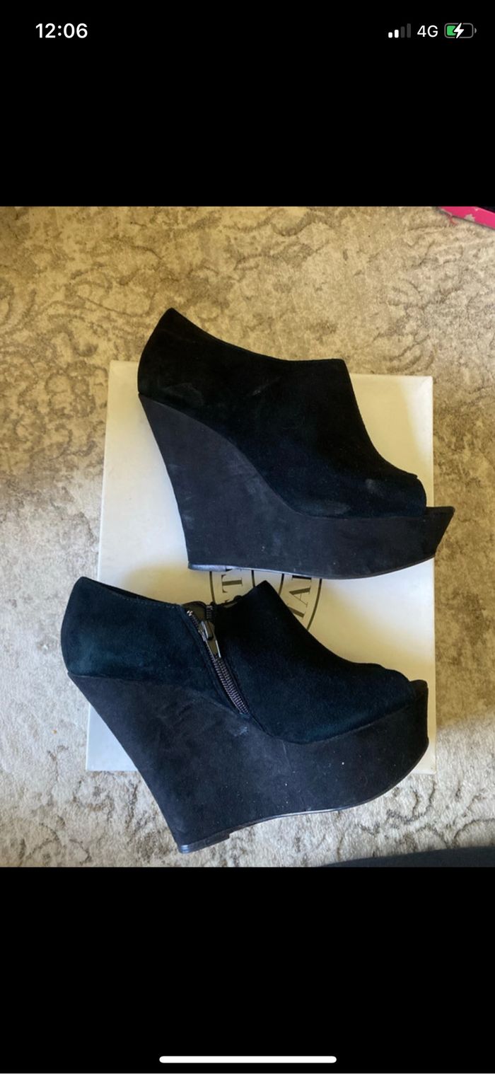 Sandales compensées noires Steve Madden - photo numéro 3