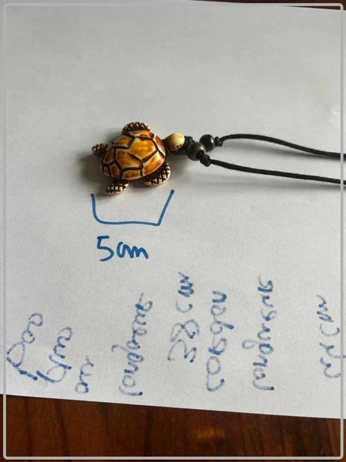 Collier tortue en résine cordon réglable - photo numéro 6
