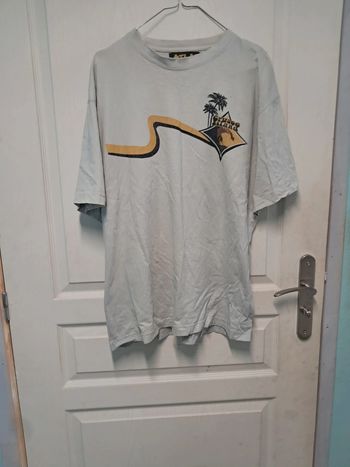 Tee-shirt taille 40-42