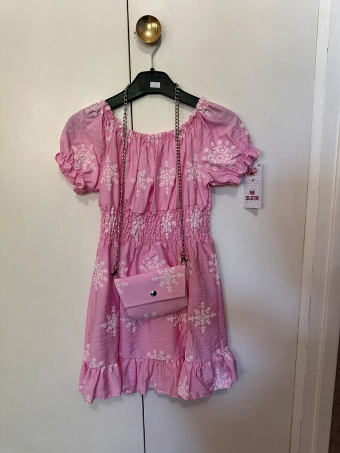 Robe rose pour filles