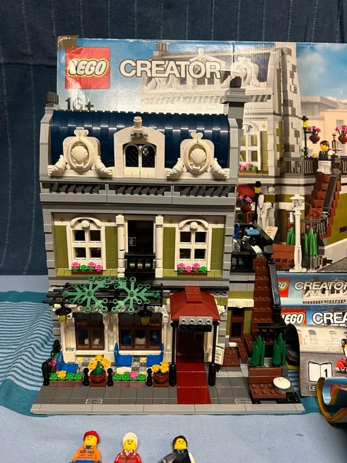 Lego Creator Le restaurant Parisien 10243 - photo numéro 3