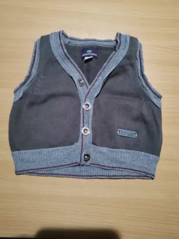 Gilet sans manches 1 mois