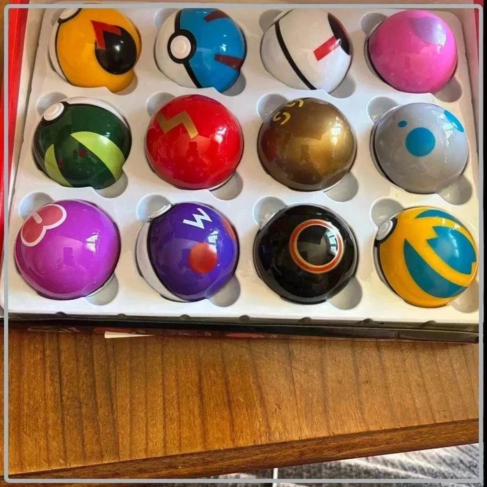 12 pokeball neuve - photo numéro 2