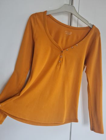 🌼 Haut Camaïeu – Taille M / 38 – Très bon état.