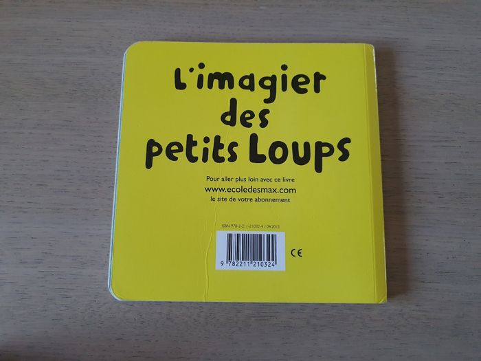 Livre Maxiloup l'imagier des petits loups - photo numéro 2