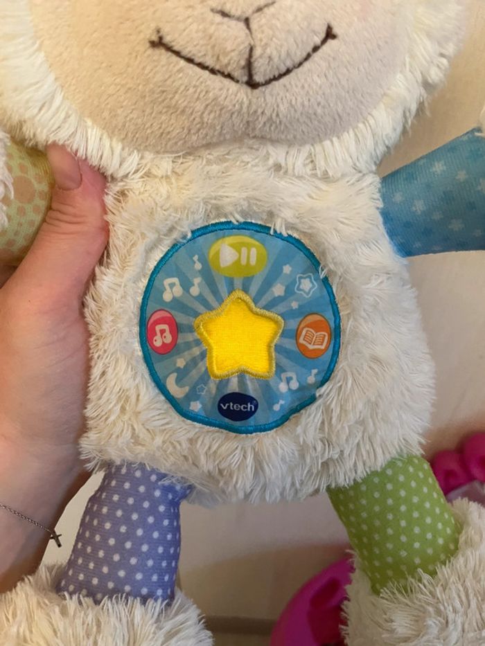 Mon mouton comptines câlines - photo numéro 4