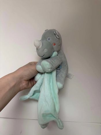 doudou rhinoceros