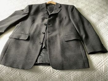 Costume  3 pièces homme gris foncé taille 52