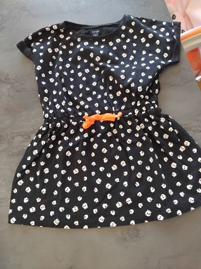 Lot robe fille 3 ans - photo numéro 4
