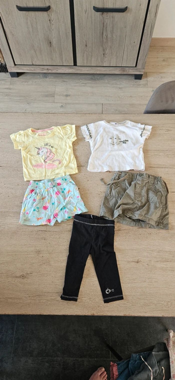 Lot de 38 vêtements fille printemps/été en 12 mois, très bon etat - photo numéro 9