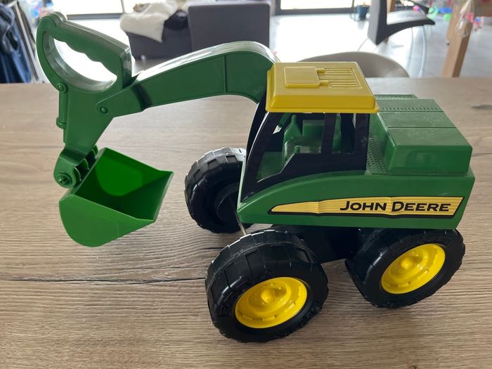 Pelle mécanique john deere
