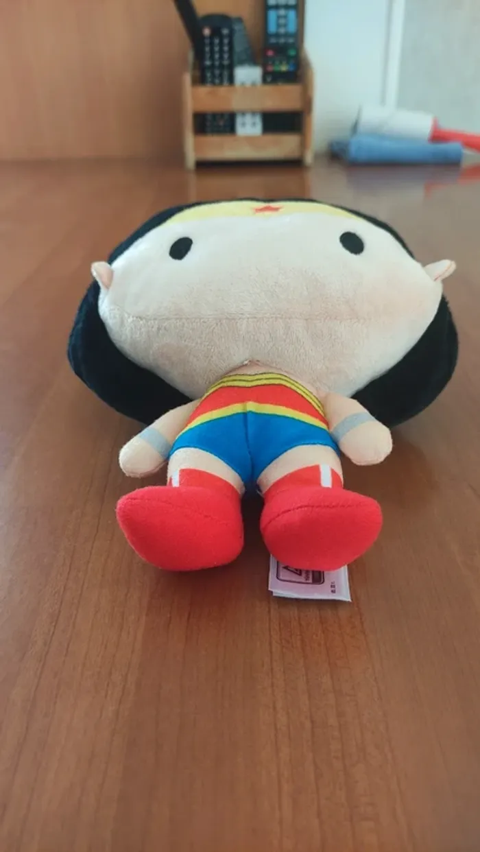 Peluche DC comics Wonder woman - photo numéro 5