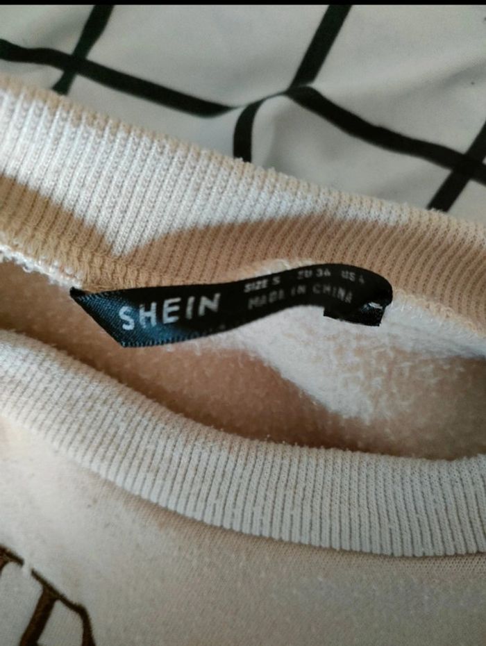 Sweat shein crème taille s - photo numéro 2
