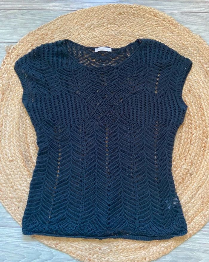 Joli pull d’été noir ajouré crochet Taille M