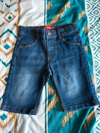 Short 7 ans