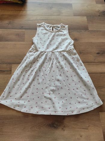 Robe Kiabi 36 mois taille grand 4 ans neuve