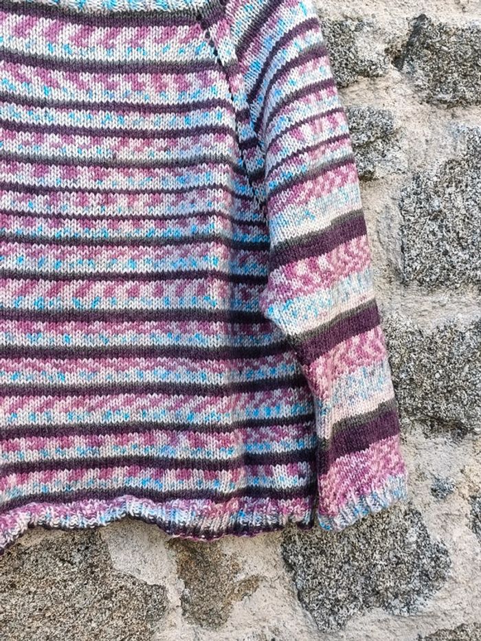 Pull tricot rayures rose violet et bleu - photo numéro 3