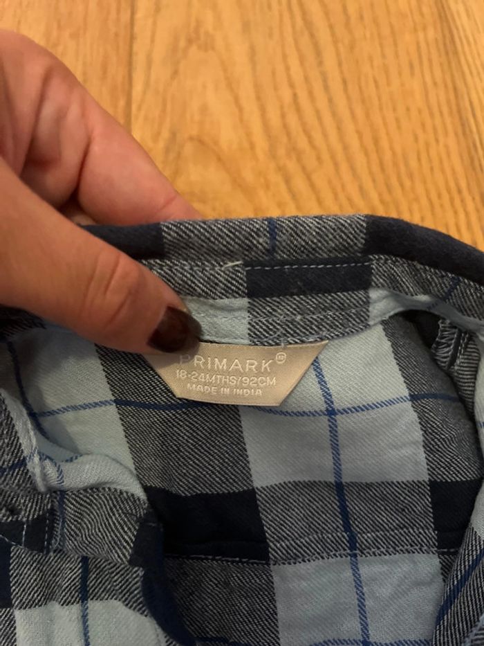 Lot chemises flanelles 2 ans - photo numéro 2