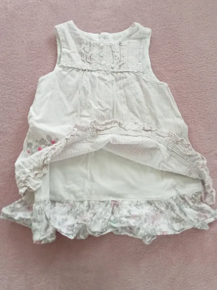 Robe bébé 1 an - photo numéro 2