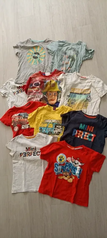 Lot de 10 tee shirt manches courtes 6 ans