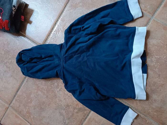 Vest garçon 18 MOIS - photo numéro 2