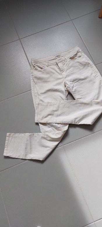 Pantalon beige blanc cassé cache cache
