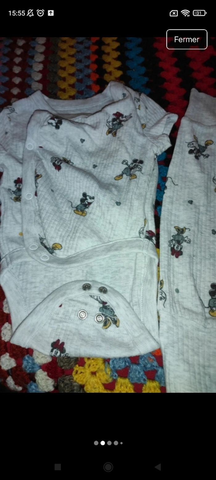 Très belle ensemble Disney e8 - photo numéro 2