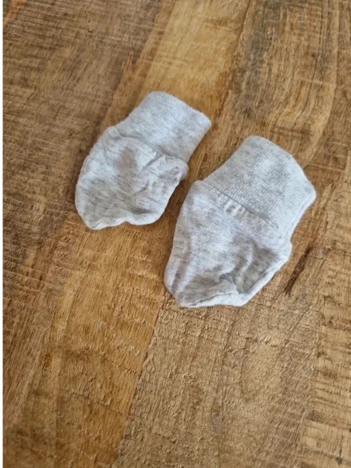 Moufle naissance anti griffure - photo numéro 4