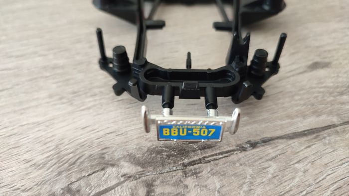 Châssis inférieur pièce détachée miniature Bburago Burago Chevrolet Corvette 1957 1/18 1/18e 1/18ème - photo numéro 2