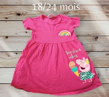Belle robe Peppa pig