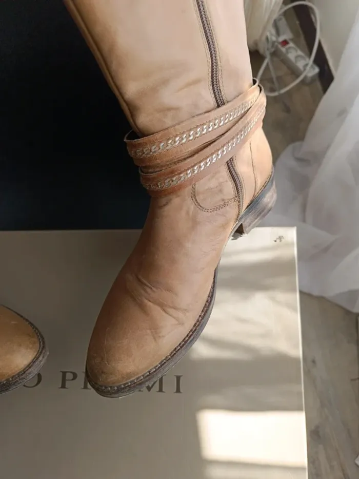 Pas de vinted go svp Bottes - photo numéro 7