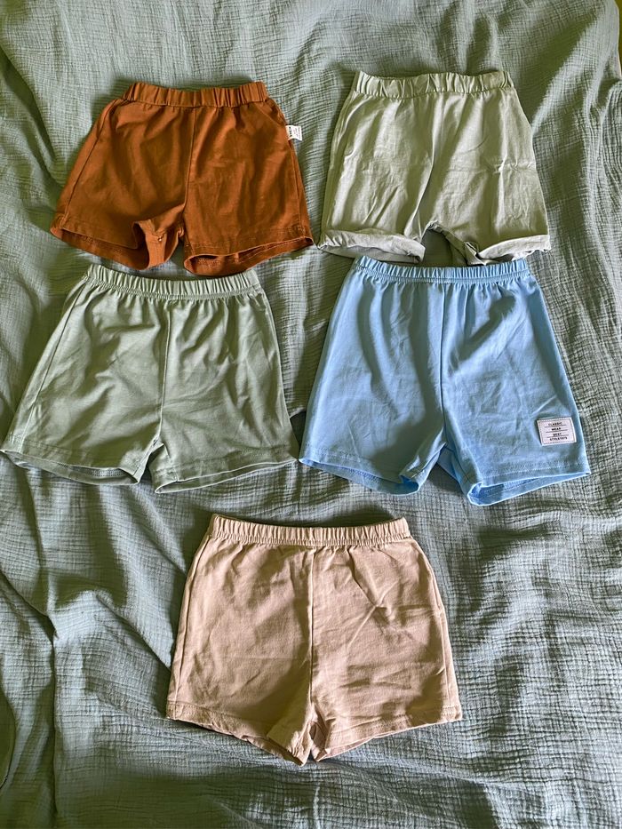Lot de 5 shorts simple garçon, taille 18/24 mois