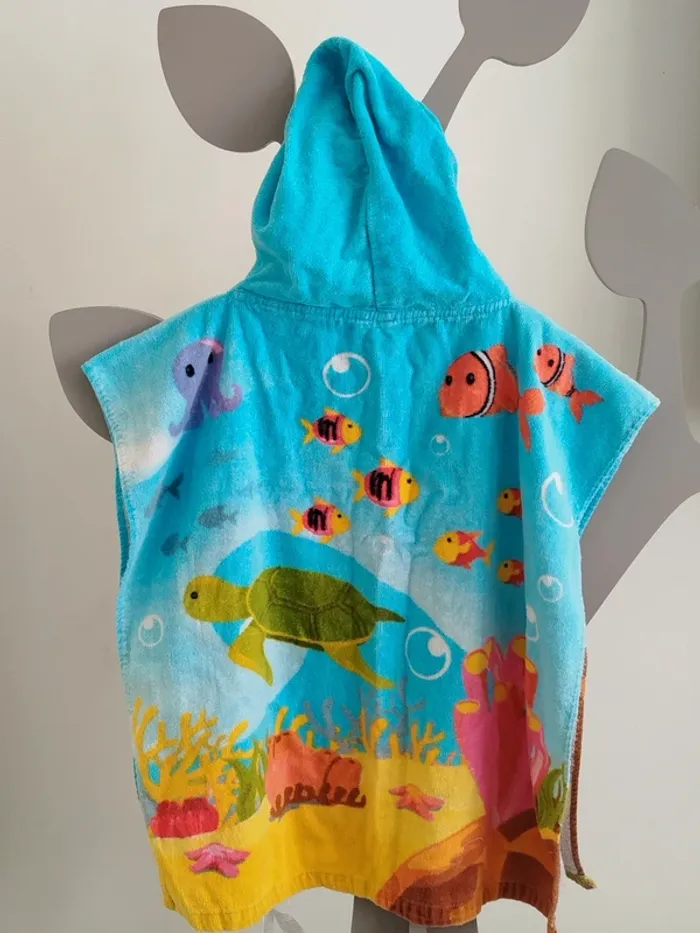 Cape de bain à capuche multicolore thème sirène Crivit 56cmX54cm - photo numéro 2