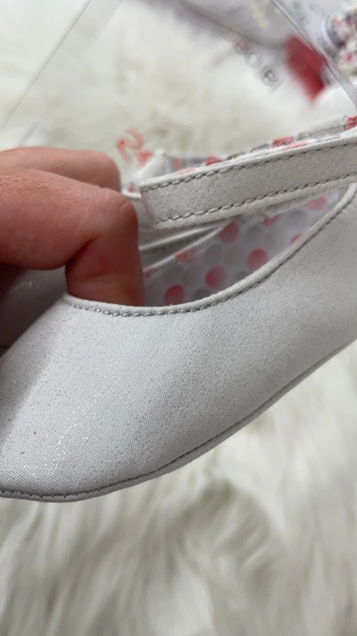 Chaussures bébé fille - photo numéro 3