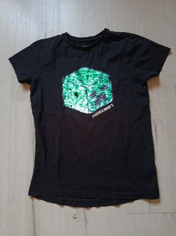 Tee-shirt Minecraft marque mojang taille 10/11 ans