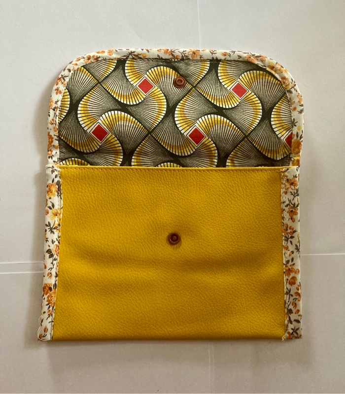 Pochette - photo numéro 2