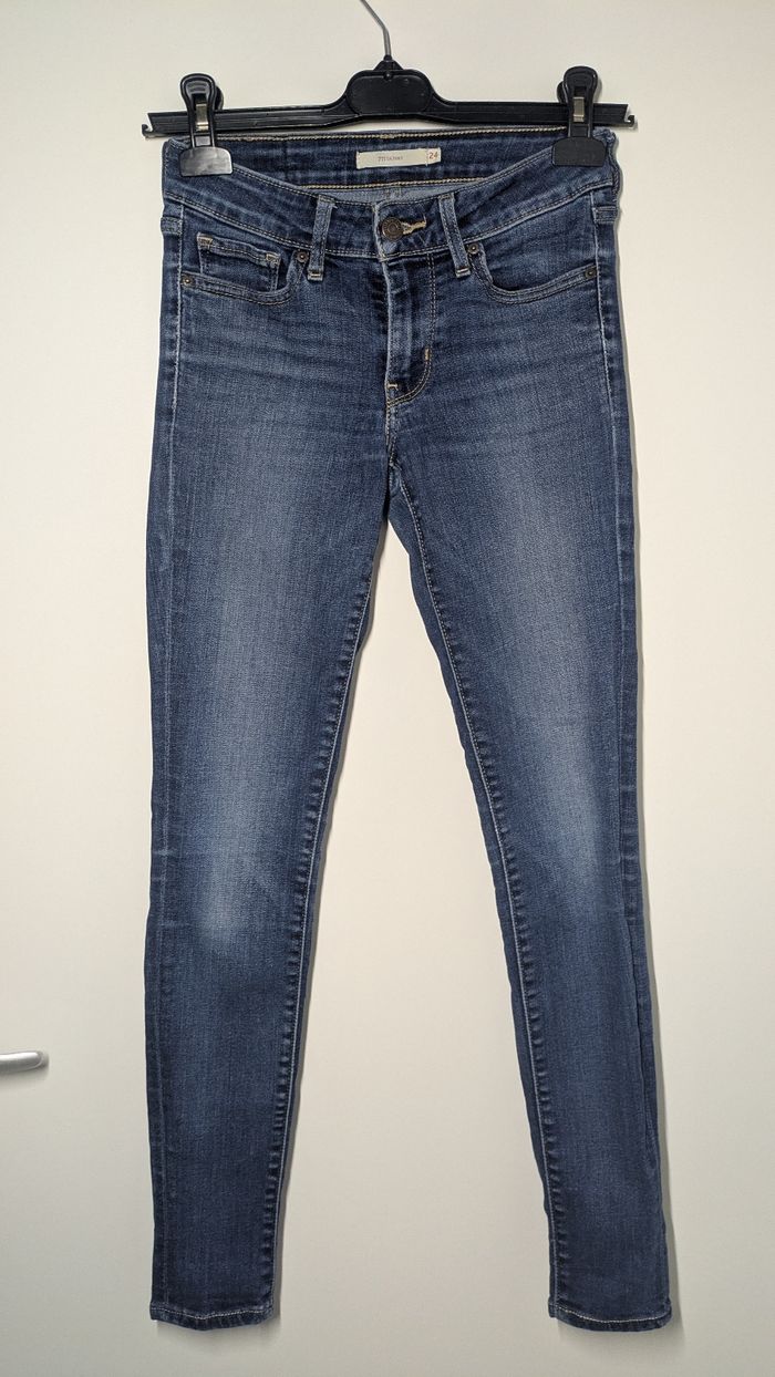 Jeans Levi's excellent état - photo numéro 5
